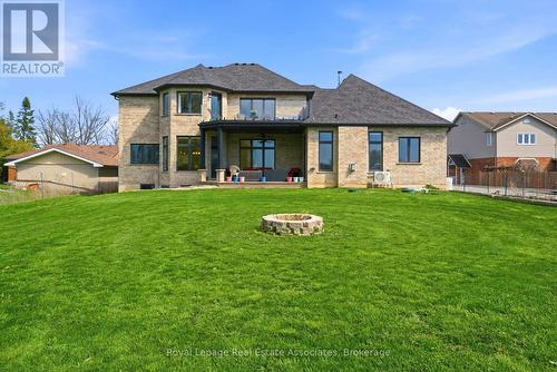 43 Third Road E, Hamilton, ON - Outdoor