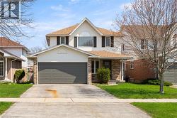 118 CLAIRFIELDS Drive W Guelph, ON N1G 5A5