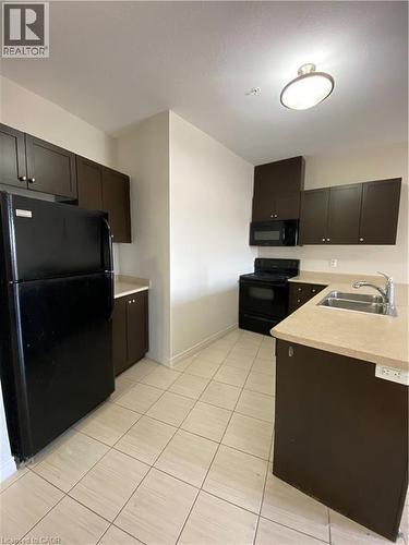 3200 REGIONAL ROAD 56 Unit# 304 , Binbrook, Ontario L0R 1C0 5