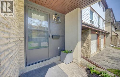 80 OLD COUNTRY Drive Unit# 2  Kitchener, ON N2E 2E5