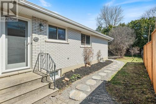 665 Golden Avenue, Ottawa, ON - Outdoor