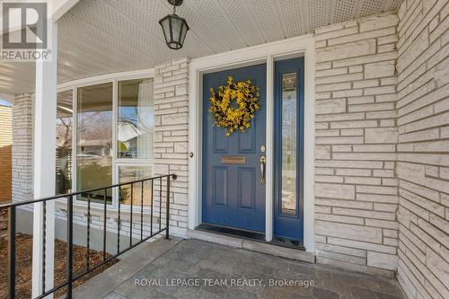 665 Golden Avenue, Ottawa, ON - Outdoor With Exterior