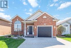 7900 ASCOT CIRCLE Niagara Falls (Ascot), ON L2H 3E4