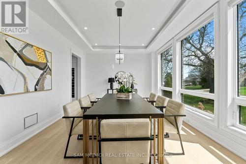 107 Vista Boulevard, Mississauga, ON - Indoor Photo Showing Dining Room