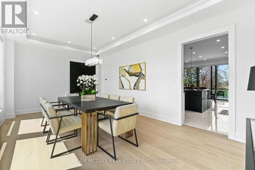 107 Vista Boulevard, Mississauga, ON - Indoor Photo Showing Dining Room