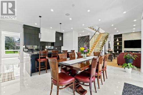 107 Vista Boulevard, Mississauga, ON - Indoor Photo Showing Dining Room