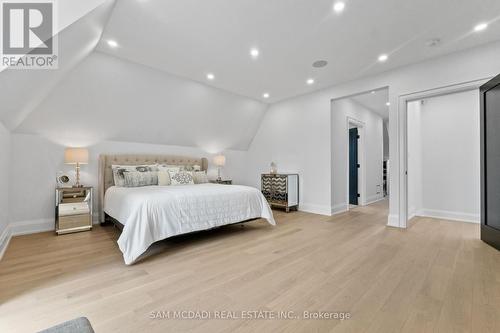 107 Vista Boulevard, Mississauga, ON - Indoor Photo Showing Bedroom