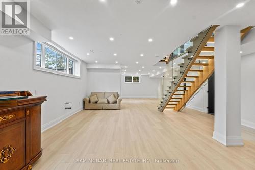 107 Vista Boulevard, Mississauga, ON - Indoor Photo Showing Other Room