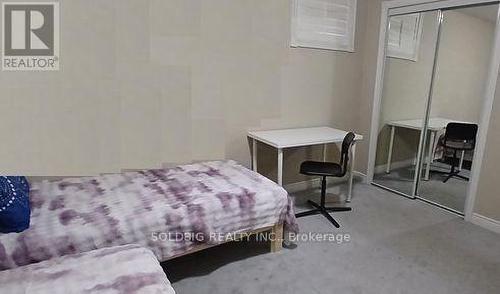 257 Anthony Avenue, Mississauga, ON - Indoor Photo Showing Bedroom