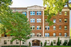 21-376 Av. Redfern Westmount, QC H3Z 2G5