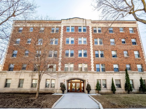 Façade - 21-376 Av. Redfern, Westmount, QC - Outdoor With Facade