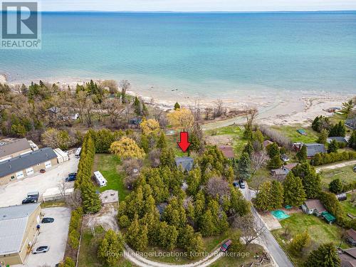 21 EVA CRESCENT  Collingwood, ON L9Y 5R1