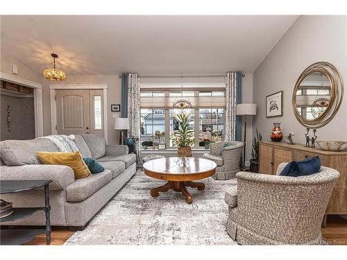 105 Reba Cres, Fredericton, NB 