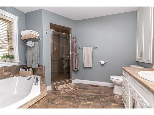 105 Reba Cres, Fredericton, NB 