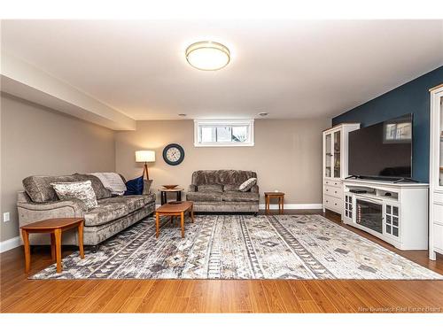 105 Reba Cres, Fredericton, NB 