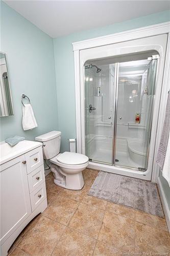 105 Reba Cres, Fredericton, NB 