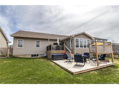 105 Reba Cres, Fredericton, NB 