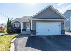 38 Forest Grove RD  Moncton, NB E1G 5K5