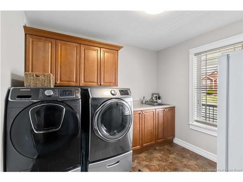 22 Emma Crt, Fredericton, NB 