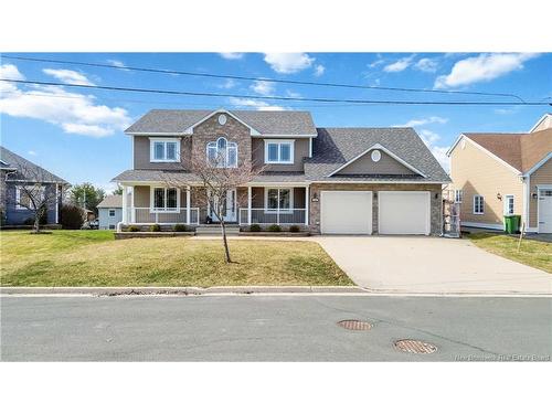 22 Emma Crt, Fredericton, NB 