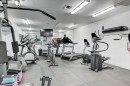 Exercise Room - 505-5350 Av. Macdonald, Côte-Saint-Luc, QC  - Indoor Photo Showing Gym Room 