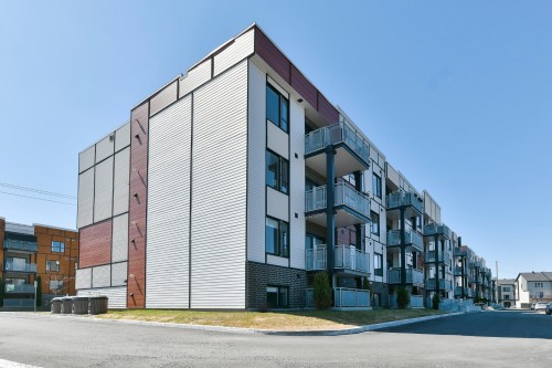 Façade - 208-10075 Rue De L'Épervier, Mirabel, QC - Outdoor With Facade