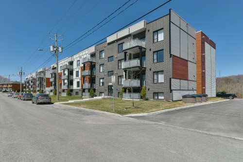 Façade - 208-10075 Rue De L'Épervier, Mirabel, QC - Outdoor With Facade