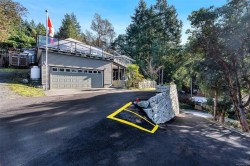 1158 Kathleen Dr Duncan, BC V9L 5S4