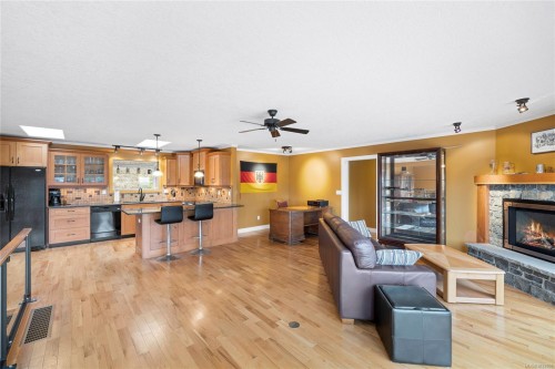 1158 Kathleen Dr, Duncan, BC 