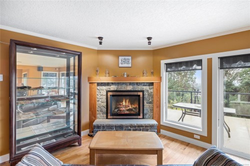 1158 Kathleen Dr, Duncan, BC 
