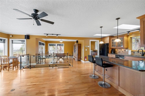 1158 Kathleen Dr, Duncan, BC 