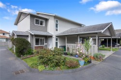 7-400 Culduthel Rd Saanich, BC V8Z 1G1