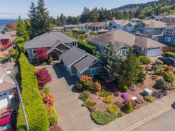 5676 Muggies Way Nanaimo, BC V9V 1W2