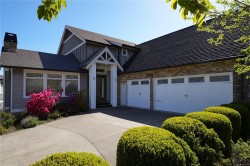 2287 Nicklaus Dr Langford, BC V9B 0L2