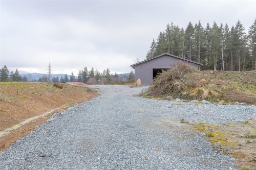 8480 Crofton Rd, Crofton, BC 