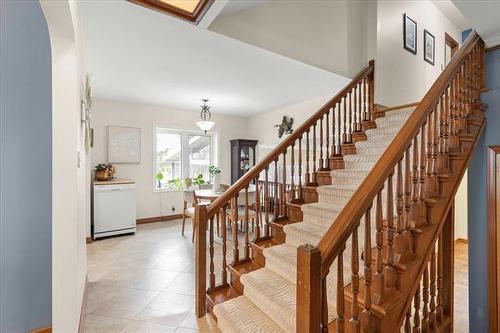 7793 Roblin Blvd, Headingley, MB 