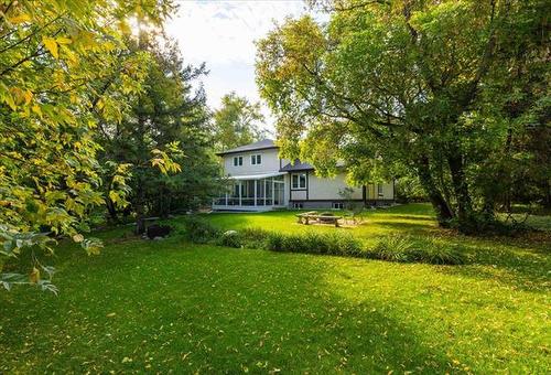 7793 Roblin Blvd, Headingley, MB 