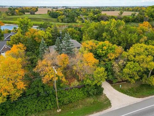 7793 Roblin Blvd, Headingley, MB 