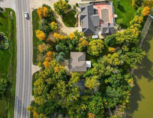 7793 Roblin Blvd, Headingley, MB 