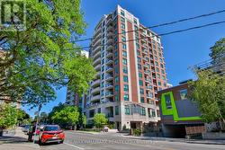 704 - 319 MERTON STREET Toronto, ON M4S 1A5