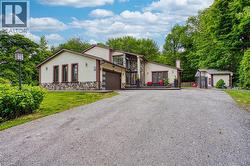 3263 GUYATT Road Binbrook, ON L0R 1P0