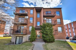 301-2380 Rue Henri-Cyr Longueuil (Saint-Hubert), QC J3Y 8G8