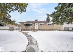 9112 130 AV NW  Edmonton, AB T5E 0S2