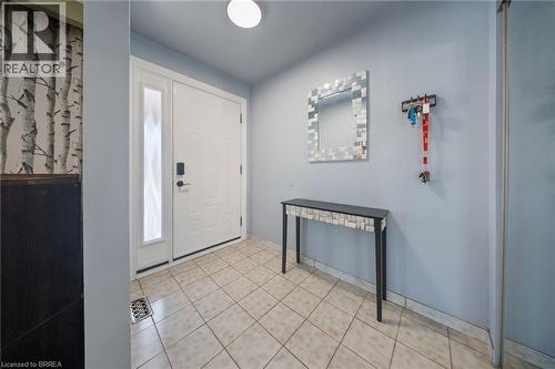 330 East 18Th Street, Hamilton, ON - Indoor Photo Showing Other Room