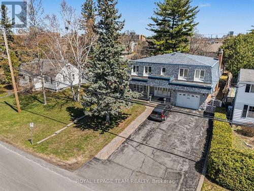 429 Ancaster Avenue E, Ottawa, ON - Outdoor