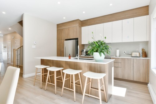 Kitchen - A-523 Rg De L'Achigan, L'Assomption, QC - Indoor