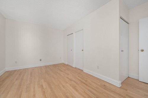 Chambre à coucher principale - 301-4476 Rue Ste-Catherine O., Westmount, QC - Indoor Photo Showing Other Room