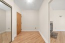 Hall d'entrée/Vestibule - 301-4476 Rue Ste-Catherine O., Westmount, QC  - Indoor Photo Showing Other Room 