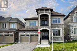 79 SILK TWIST DRIVE East Gwillimbury, ON L9N 0W4