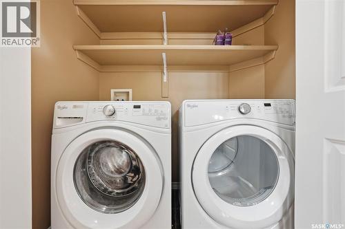 315 Brookshire Crescent, Saskatoon, SK - Indoor Photo Showing Laundry Room